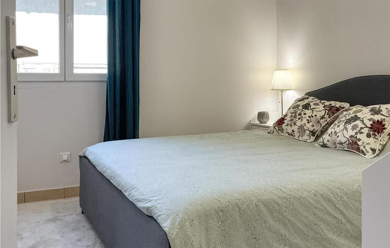 3 Bedroom Lovely Apartment In Mauleon Darmagnac Extérieur photo